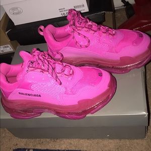 Hot pink balenciagas worn twice !
